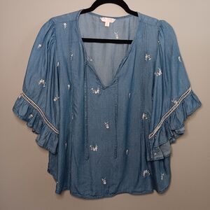 BOGO FREE❣️ Lauren Conrad Blue Floral Blouse with Ruffle Sleeves